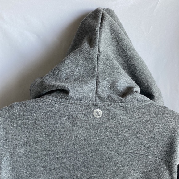Xersion Gray Pull-Over Drawstring Hoodie Size Small - Picture 5 of 8